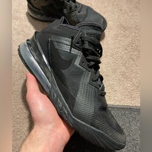 Nike Lebron 18 low ‘Zero Dark 23’